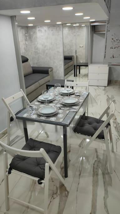Il Duomo A Due Passi Apartment Naples Exterior photo
